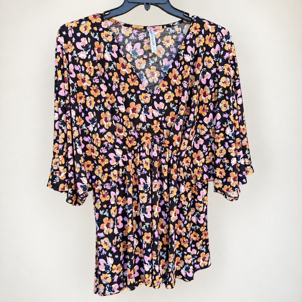 Dear Scarlett Womens L Black Floral Babydoll Tunic Top V Neck Bell Sleeve